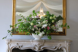 Natural wedding flowers