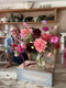 Join flower farmer florist Georgie Newbery of Common Farm Flowers for this hand tie demo using dahlias freshly cut from her own flower field. Royal Horticultural Society dahlia trials judge Georgie will share top tips for using dahlias in floristry, and will demonstrate the ‘florists’ twist’ used to make a hand tie.