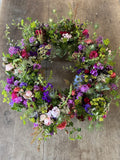 We've combined two of ourflower arranging demos - cutting & conditioning & hand tie demo so you can book them together at a reduced cost.  This is an ideal combination of sessions for people who want to learn the process of cutting and conditioning, alongside the mechanics of creating a hand tie bouquet.  